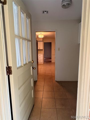 1738 Fairforest Drive, Montgomery, AL 36106