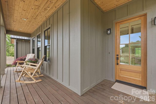 244 Westridge Farm Road, Asheville, NC 28804
