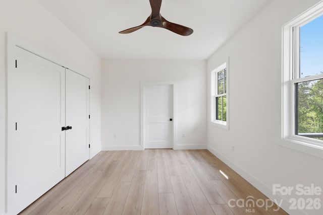 244 Westridge Farm Road, Asheville, NC 28804