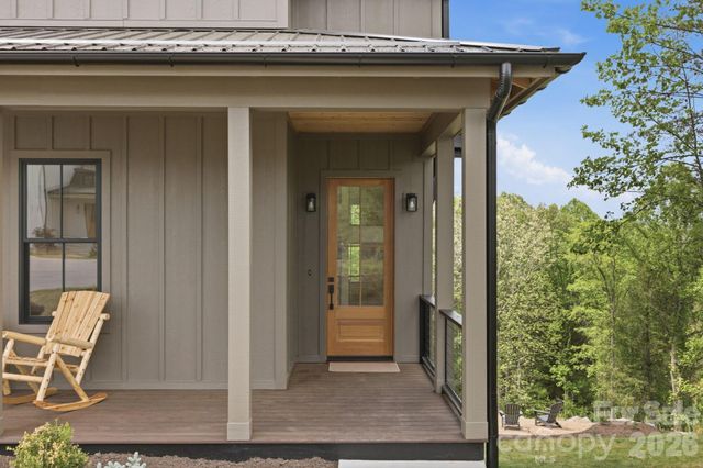 244 Westridge Farm Road, Asheville, NC 28804