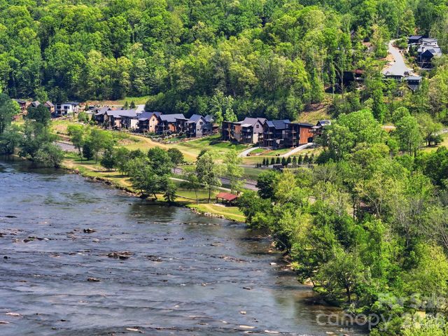 244 Westridge Farm Road, Asheville, NC 28804