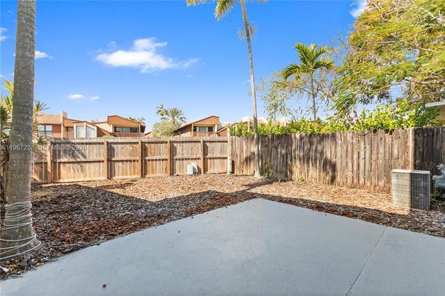 6502 SW 114th Ave, Miami, FL 33173