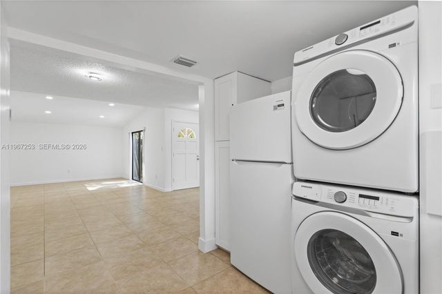 6502 SW 114th Ave, Miami, FL 33173