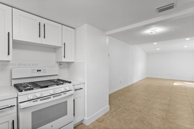 6502 SW 114th Ave, Miami, FL 33173