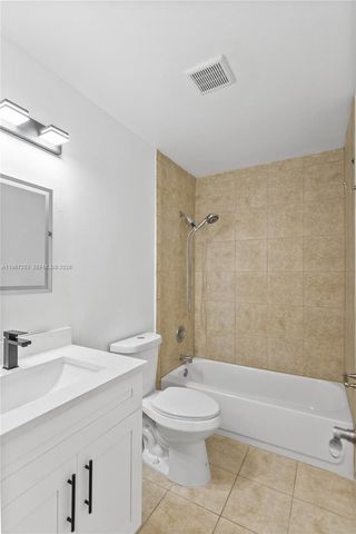 6502 SW 114th Ave, Miami, FL 33173