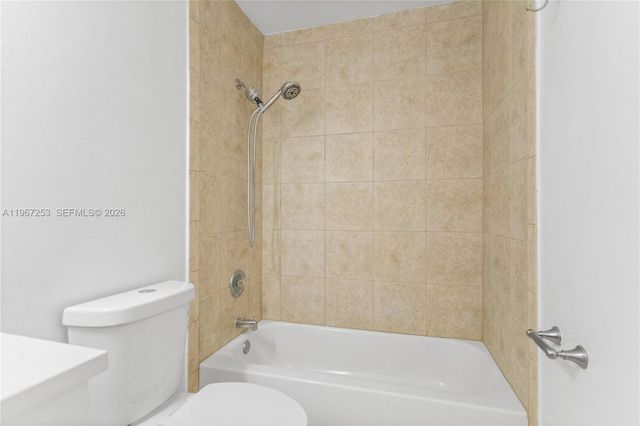 6502 SW 114th Ave, Miami, FL 33173