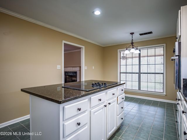 642 Deer Run, Batesville, MS 38606