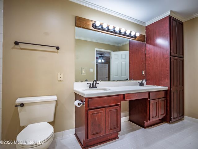 642 Deer Run, Batesville, MS 38606