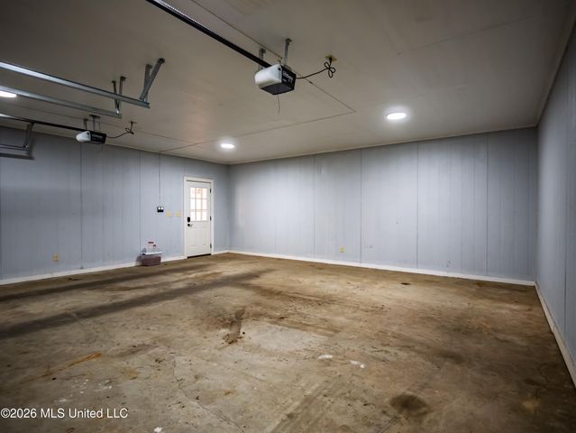 642 Deer Run, Batesville, MS 38606