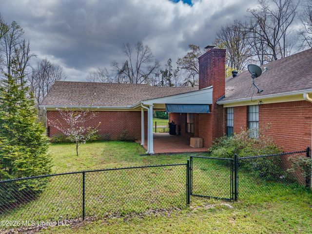 642 Deer Run, Batesville, MS 38606