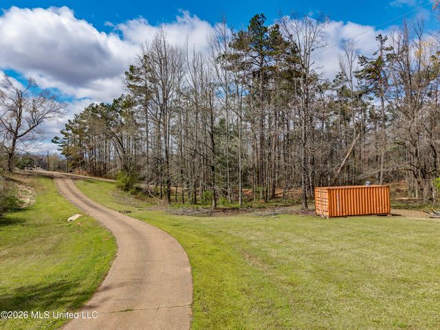 642 Deer Run, Batesville, MS 38606