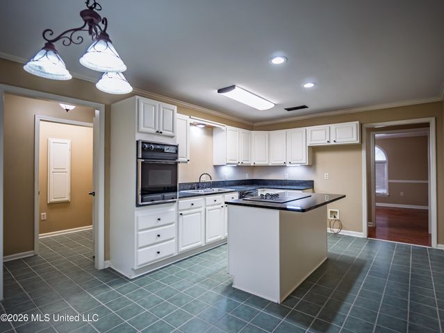 642 Deer Run, Batesville, MS 38606