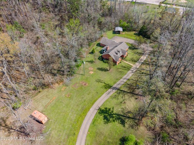 642 Deer Run, Batesville, MS 38606