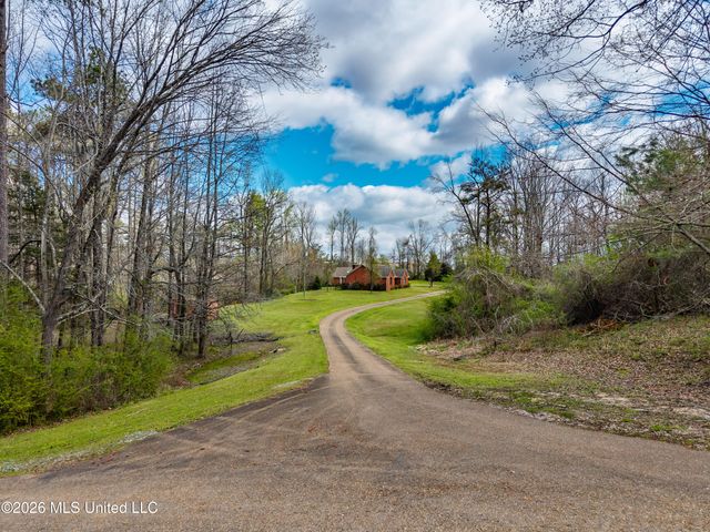 642 Deer Run, Batesville, MS 38606