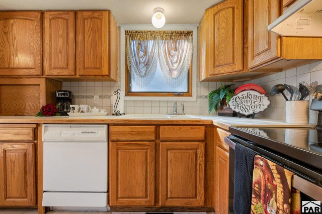 4 Wallflower Court, Pueblo, CO 81001