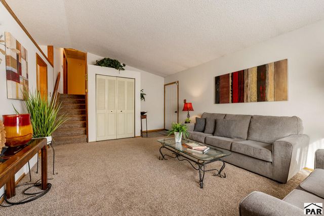 4 Wallflower Court, Pueblo, CO 81001