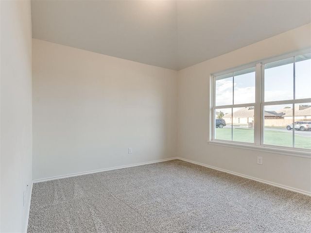 1500 Stirrup Way, Yukon, OK 73099