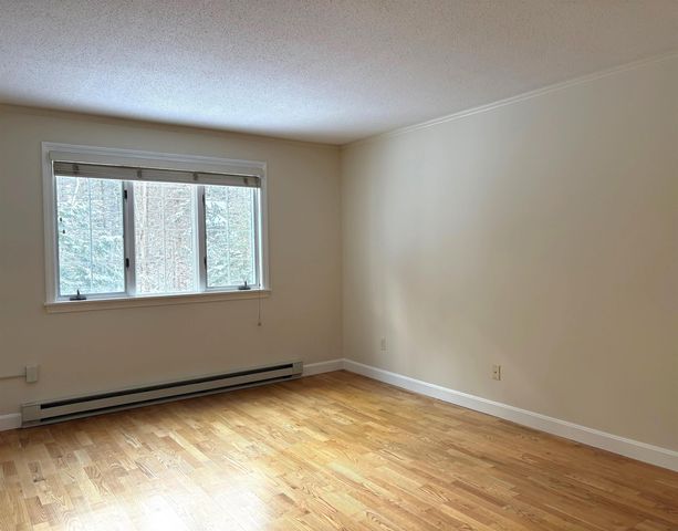 143 Hilltop Place, New London, NH 03257