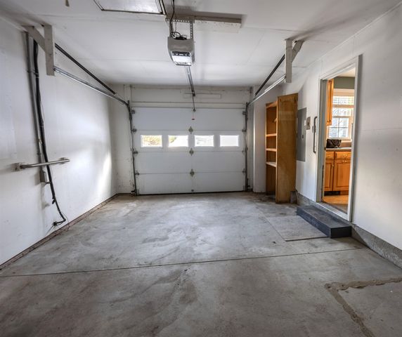 143 Hilltop Place, New London, NH 03257