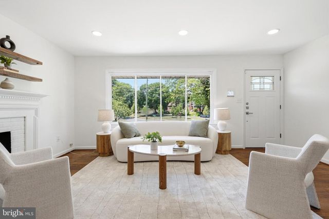 2500 RAMBLEWOOD DR, District Heights, MD 20747