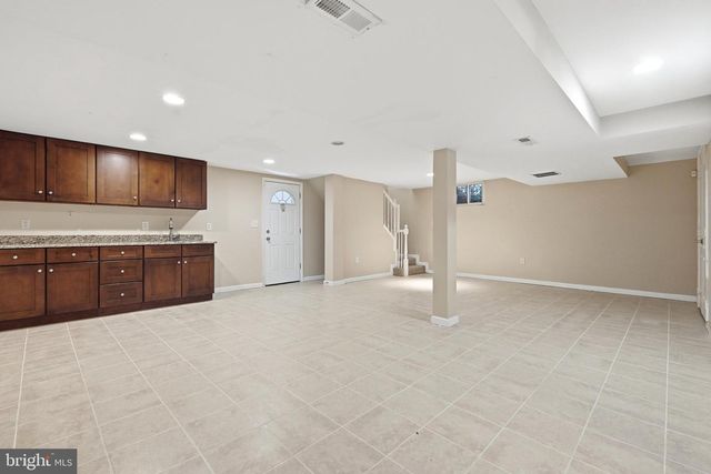 2500 RAMBLEWOOD DR, District Heights, MD 20747