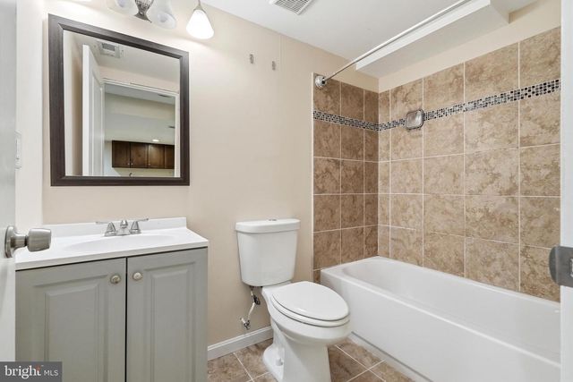 2500 RAMBLEWOOD DR, District Heights, MD 20747