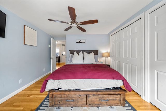 528 E 3rd St A, Boston, MA 02127