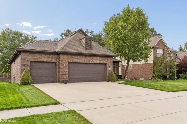 49181 Mustang Drive, Macomb, MI 48042