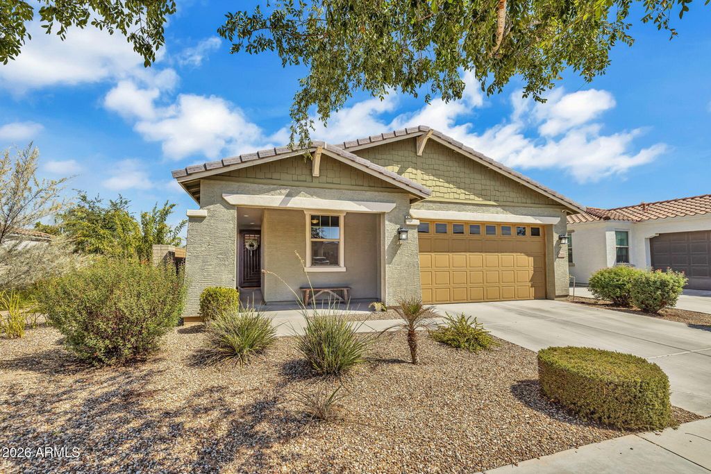 2914 E SUNLAND Avenue, Phoenix, AZ 85040 — exterior