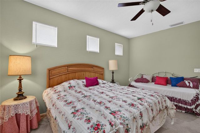 8356 BRIDGEPORT BAY CIRCLE, Mount Dora, FL 32757