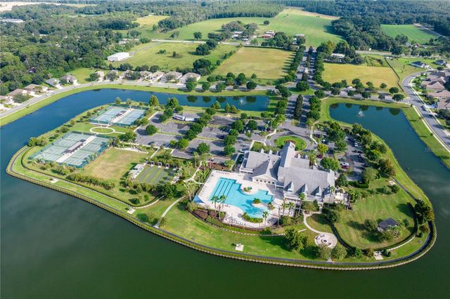 8356 BRIDGEPORT BAY CIRCLE, Mount Dora, FL 32757