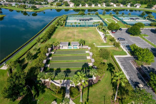 8356 BRIDGEPORT BAY CIRCLE, Mount Dora, FL 32757