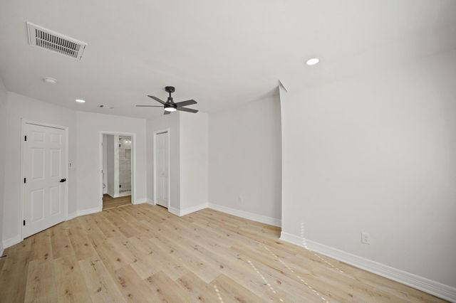 3501 Farmer Street, Houston, TX 77020