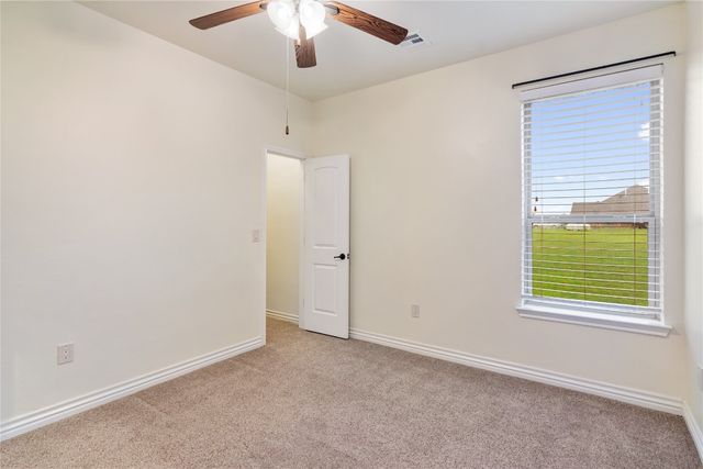 8673 Willow Creek Road, Guthrie, OK 73044