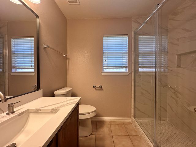 4923 Screech Owl Lane, Grand Prairie, TX 75052