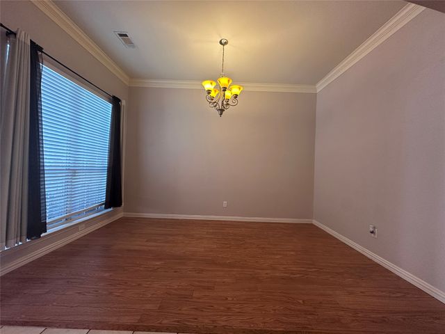 4923 Screech Owl Lane, Grand Prairie, TX 75052