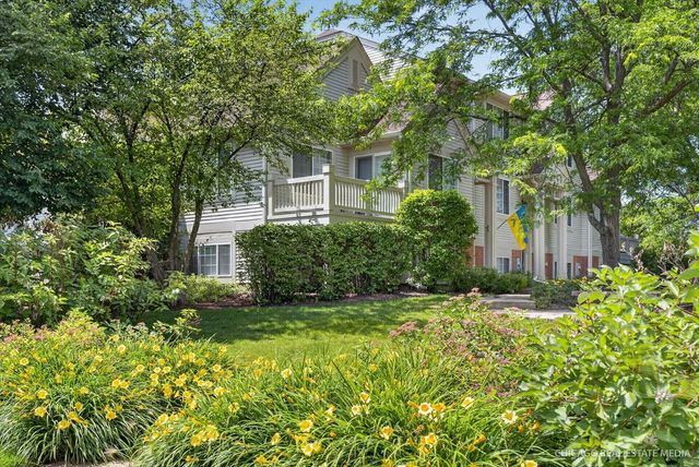 340 New Haven Drive 340, Cary, IL 60013