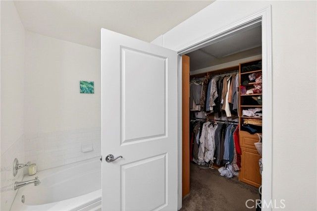 201 E Angeleno Avenue 206, Burbank, CA 91502