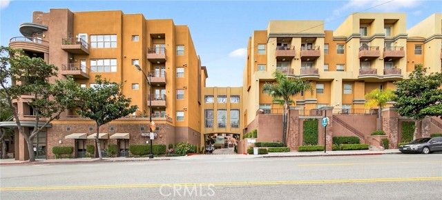 201 E Angeleno Avenue 206, Burbank, CA 91502