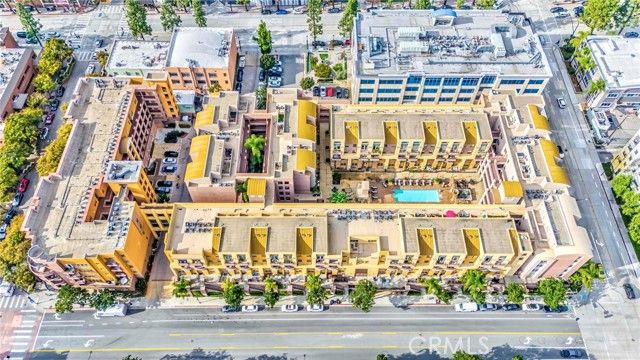 201 E Angeleno Avenue 206, Burbank, CA 91502