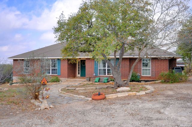 108 Twin Sisters Drive, Spring Branch, TX 78070
