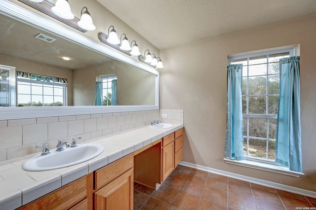 108 Twin Sisters Drive, Spring Branch, TX 78070