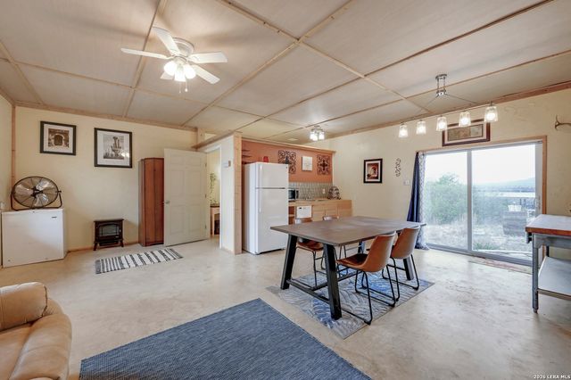 108 Twin Sisters Drive, Spring Branch, TX 78070