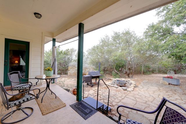 108 Twin Sisters Drive, Spring Branch, TX 78070