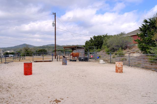 108 Twin Sisters Drive, Spring Branch, TX 78070