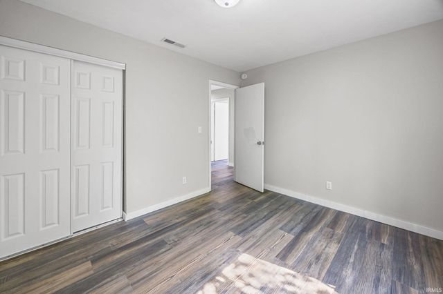 2321 Manitoba Drive, Lafayette, IN 47909