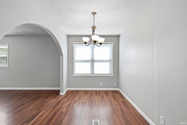 2321 Manitoba Drive, Lafayette, IN 47909