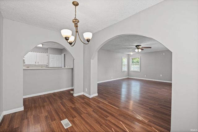 2321 Manitoba Drive, Lafayette, IN 47909