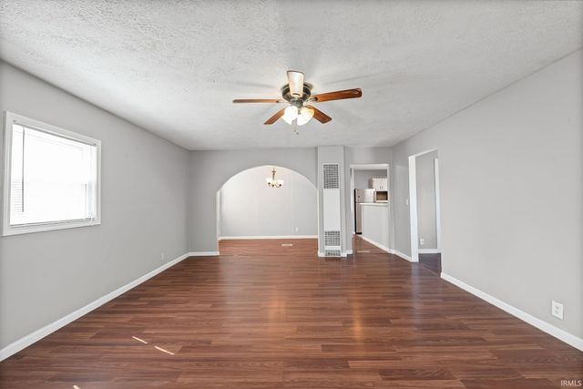 2321 Manitoba Drive, Lafayette, IN 47909