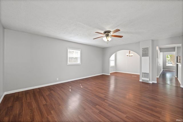 2321 Manitoba Drive, Lafayette, IN 47909